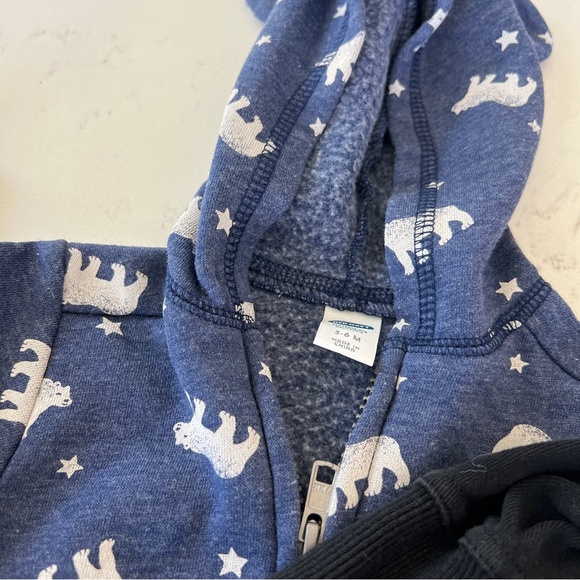 Little bipsy, old navy, Baby Boy Fall / Winter Bundle size 3-6 months - Picture 7 of 7